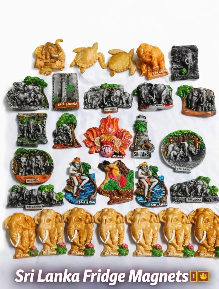 Handmade Sri Lankan fridge magnets and souvenirs - Image 3