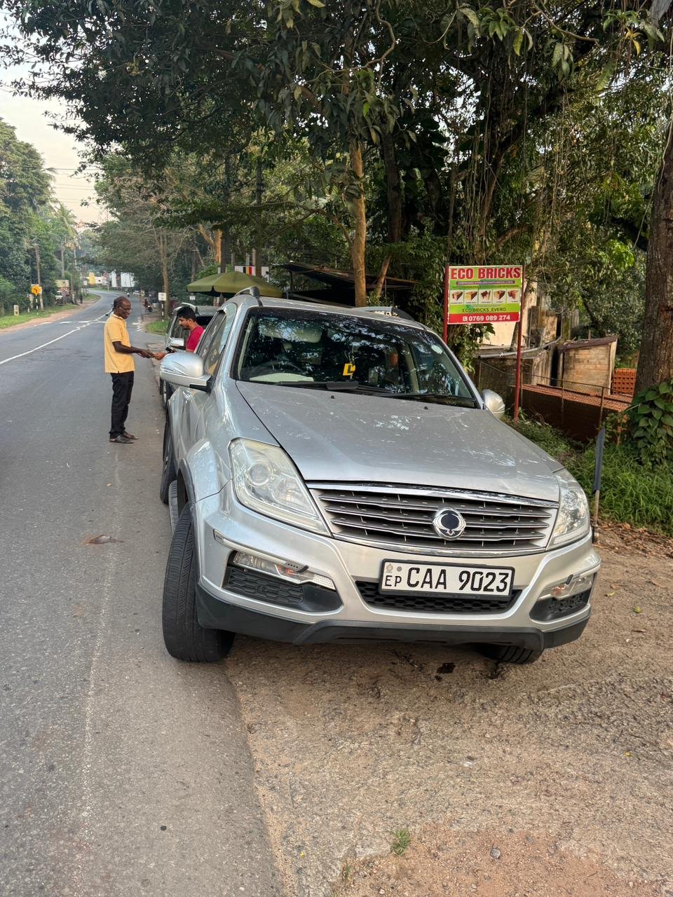 Ssang Yong Rexton 2014 - Image 2
