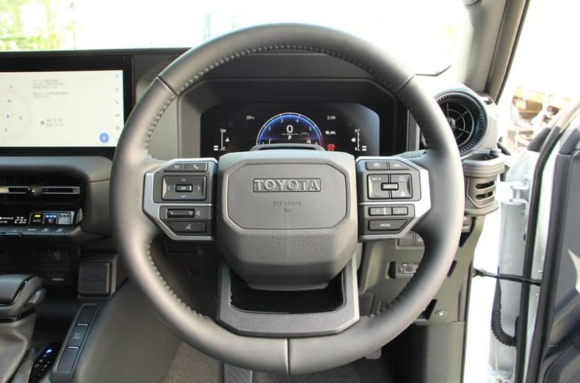 Toyota Land Cruiser Prado 250 VX - Image 6