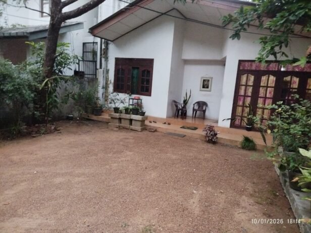 Land with House for Sale – Maharagama - Image 6