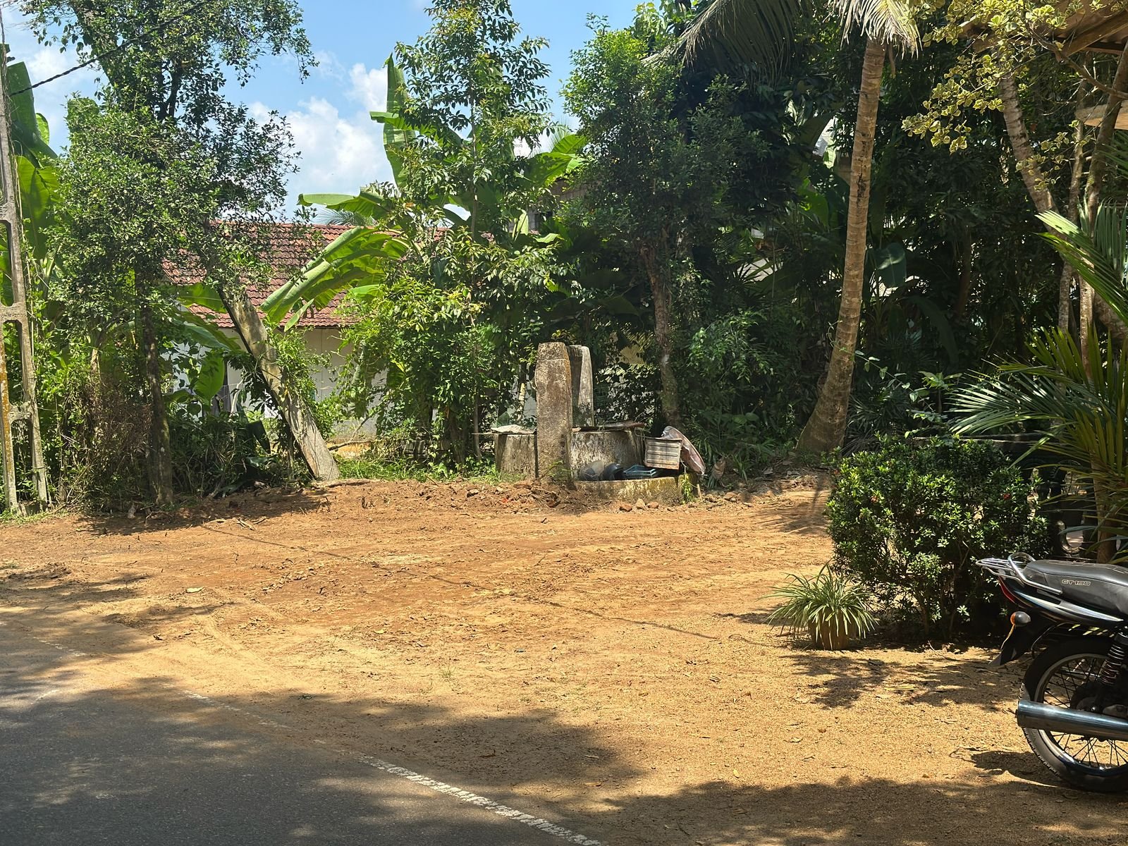 Land With House For Sale In Kalutara - Image 4